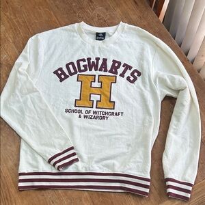 Hogwarts Crewneck